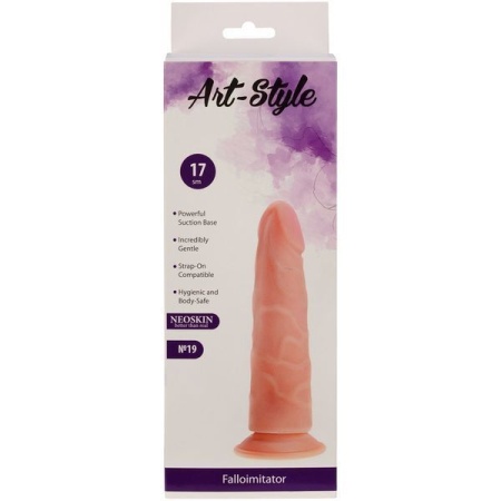 Реалистичный фаллоимитатор на присоске Art-Style №19